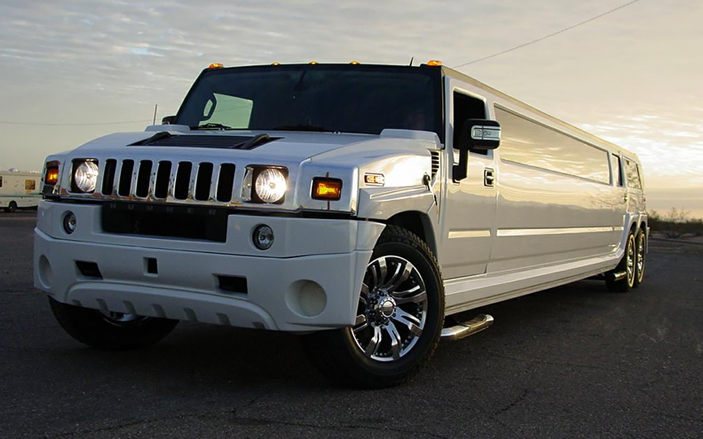 Specified Limo Service in Commack