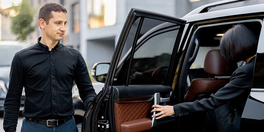 Getting to Your Flight on Time with LGA Airport Car Service