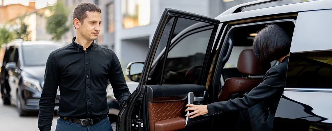 Getting to Your Flight on Time with LGA Airport Car Service